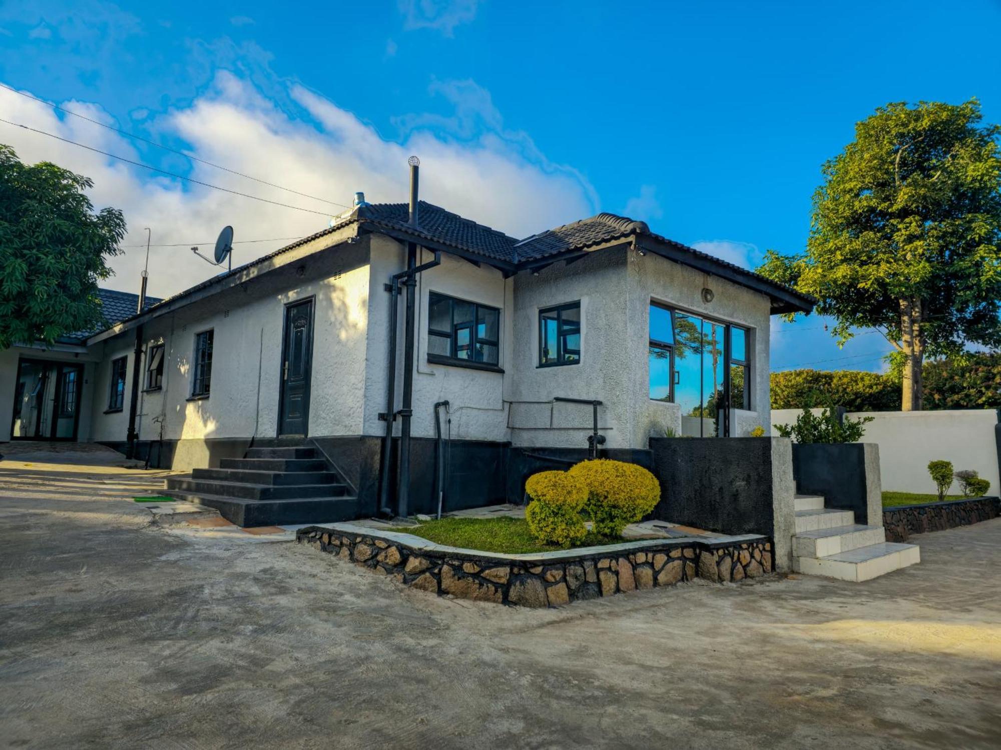 26 Pike Place Mutare Екстериор снимка